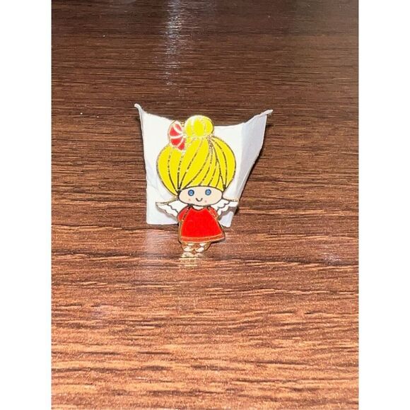 Blonde Angel Christmas Pin Brooch-GGC 1974-Beehive Hair Wings Lapel-EUC - Picture 1 of 5